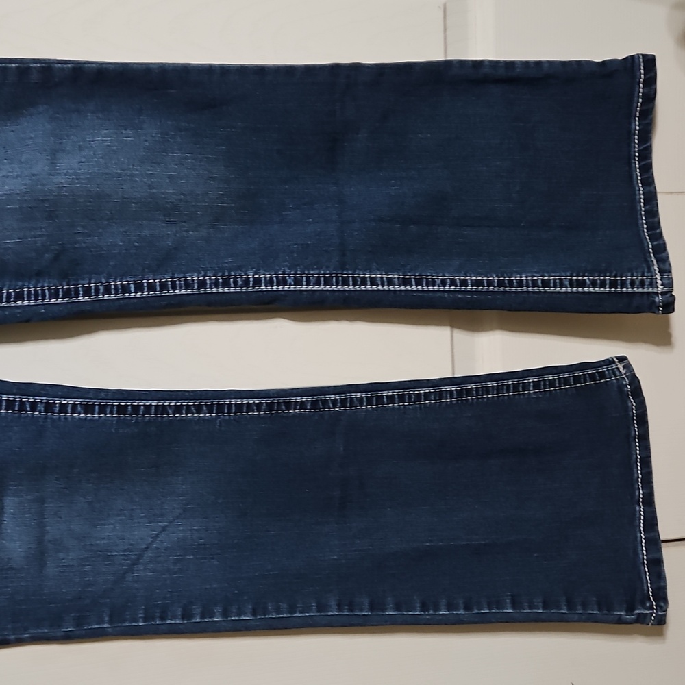 Wallflower Jeans - Picture 3 of 6